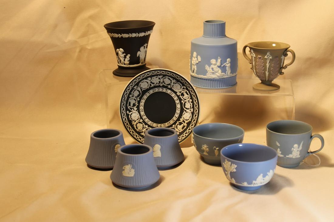Lot of ten items, all wedgwood jasperware sizes from 2" (1 of 9)