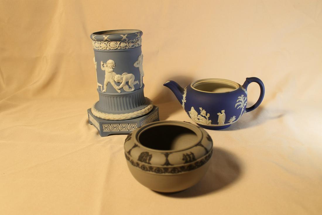 1. Teapot 4" tall2. Bowl 3" marked BF3. Wedgwood cherub (1 of 1)