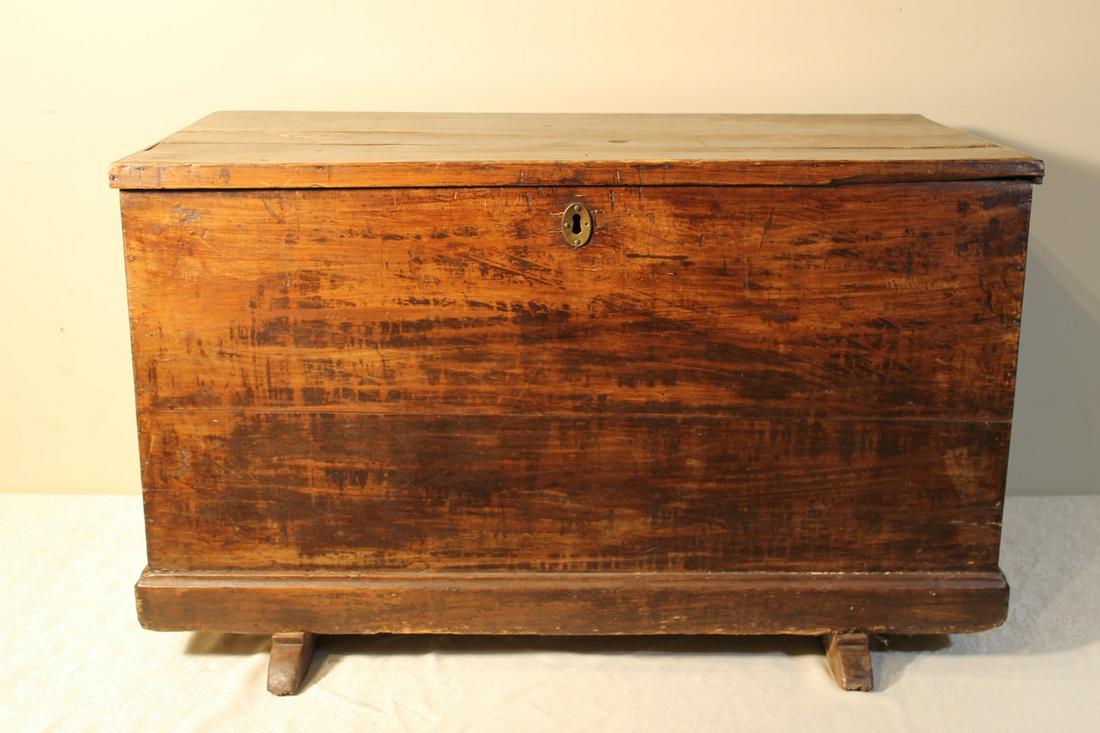 Late 18th or early 19th century strap hinged lift top (1 of 6)