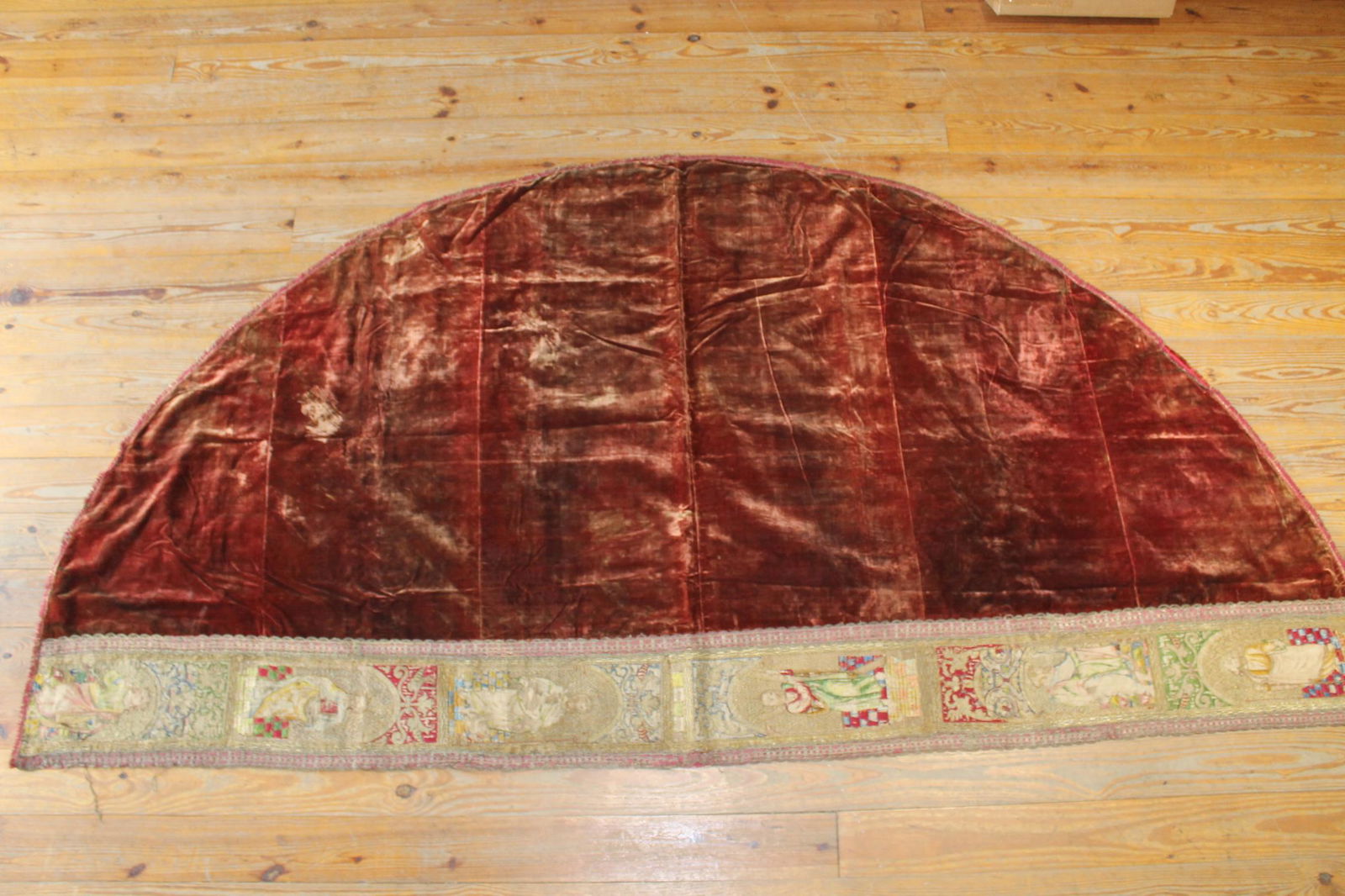 Vintage Metalic Thread "Cope" (1 of 8)