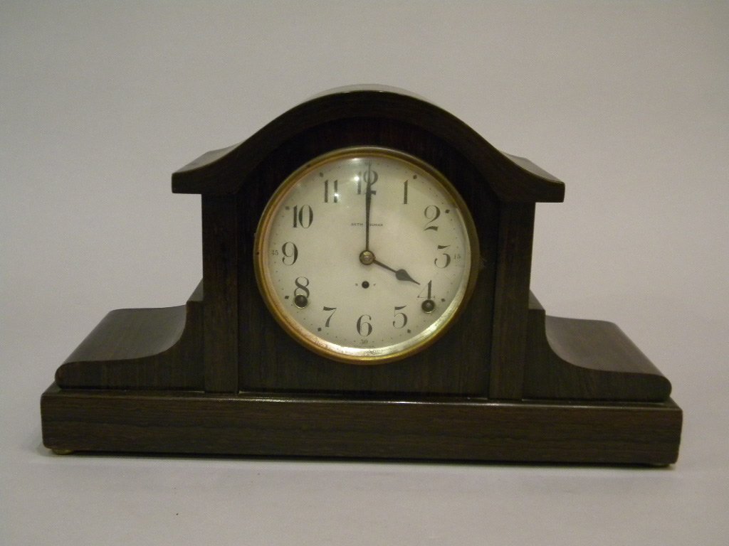 Seth Thomas Clock: wood case Seth Thomas mantle