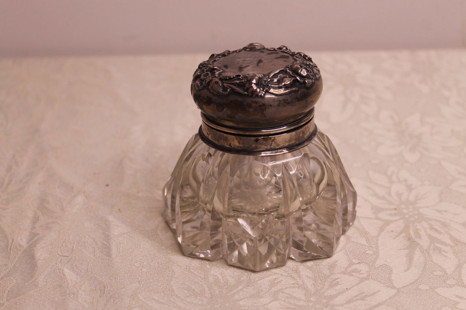 Sterling Topped Glass Inkwell (1 of 4)