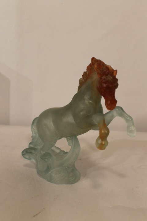 Daum France Horse: Blue to green to amber signed Daum France horse, size is 8 1/2" tall