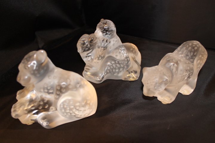 3 Lalique France, Crystal Cubs: 3 pcs of signed Lalique France, 4-4 1/2" frosted glass cubs