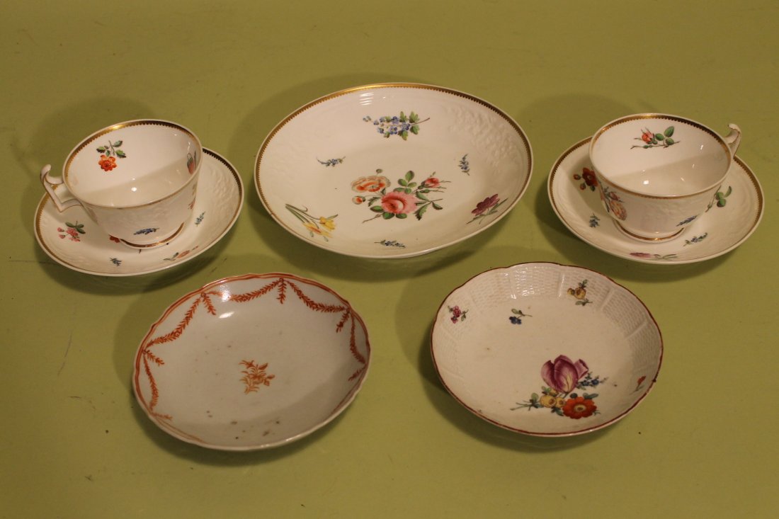Spode Felspar Porcelain Lot: Lot of early Spode including a Felspar bowl, and pr of Spode cups and saucers, and small bowl with basket weave border