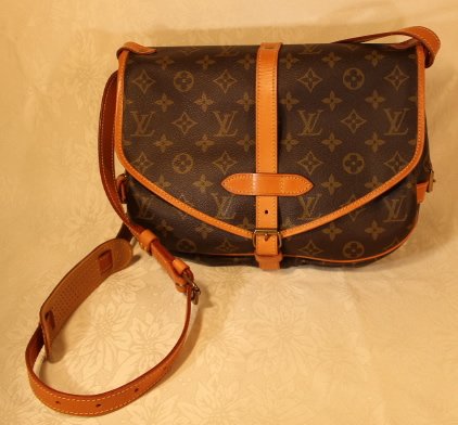 Louis Vuitton Monogram Saumur Shoulder Bag (1 of 8)
