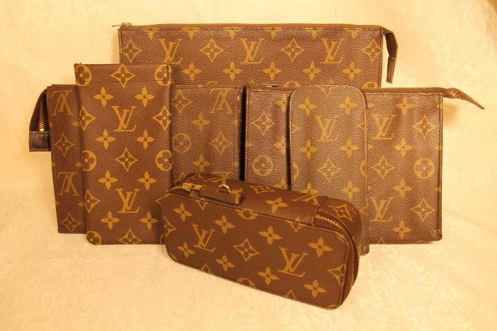 Louis Vuitton Monogram Accessories (4) (1 of 7)