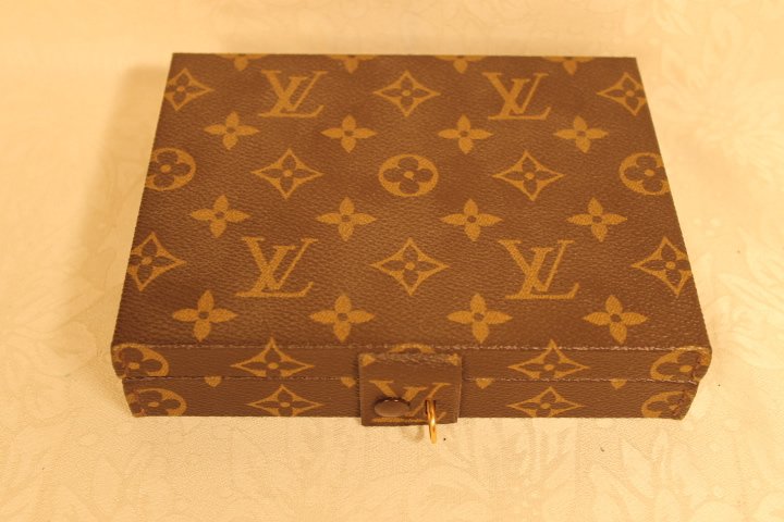Louis Vuitton Monogram Travel Jewelry Case (1 of 4)