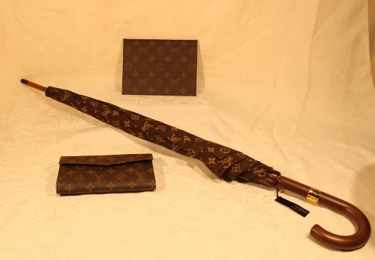 Louis Vuitton Vintage Monogram Accessories (3) (1 of 8)
