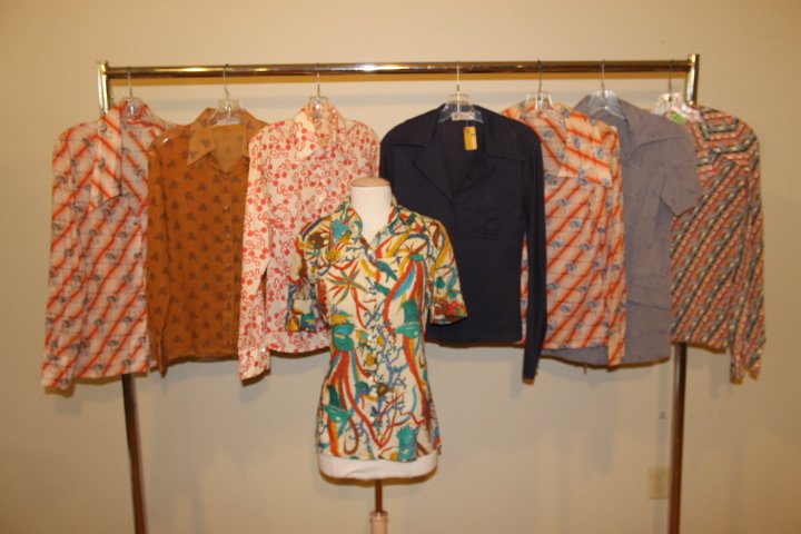 Lot of 8 Gucci ladies Shirts (1 of 10)