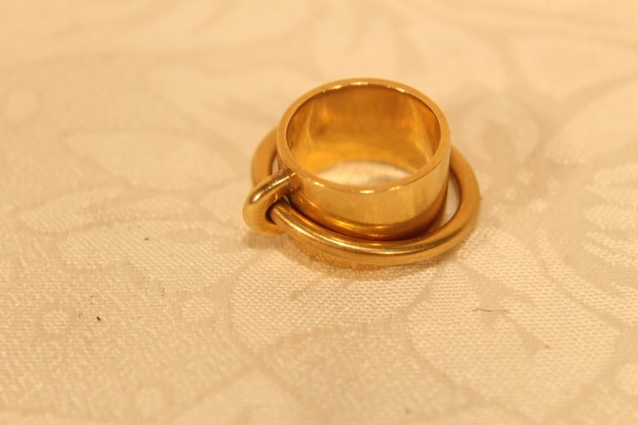 Dihn Van for Cartier 18kt  Gold Ring (1 of 2)