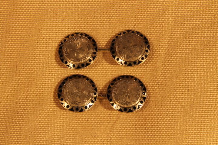 14kt Gold Cufflinks (1 of 1)