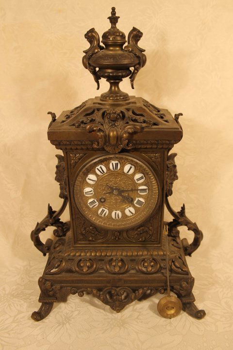 French Mantle Clock (1 of 9)