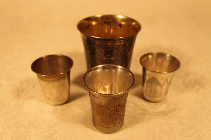 Lot of 4 Russian Silver Kiddush Cups (1 of 5)