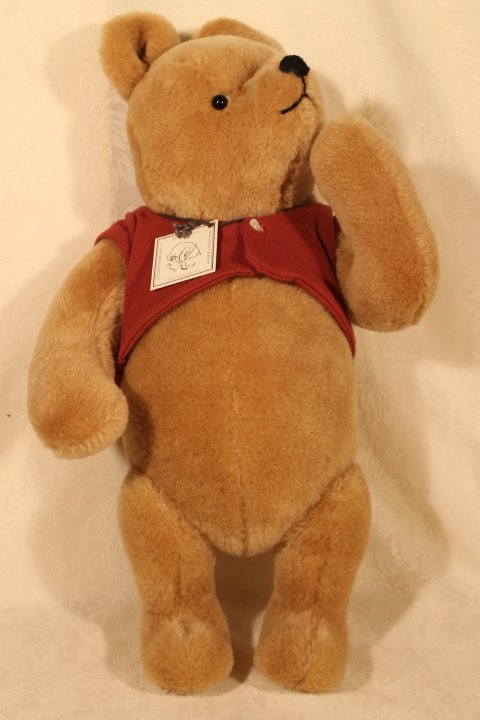 R. John Wright "Winnie the Pooh" (1 of 9)