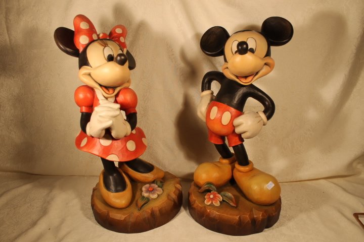 Ulrich Bernardi ANRI Mickey & Minnie Sculpture (1 of 9)