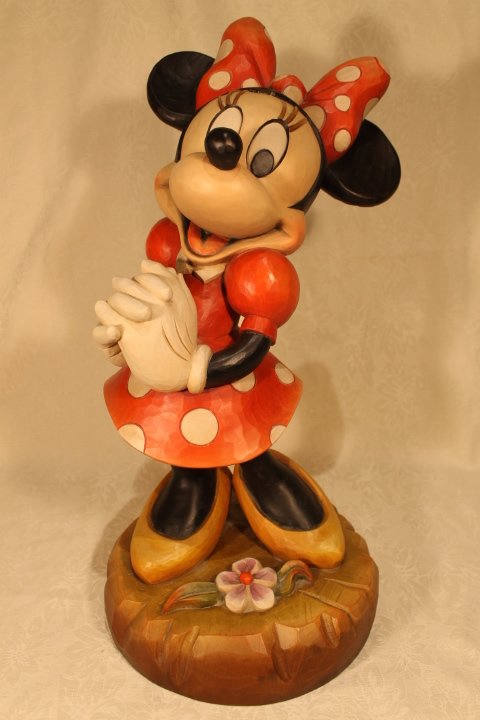 Minnie Mouse LE 20" ANRI Sculpture: Minnie Mouse LE 20" ANRI Sculpture. LE 45/50, wood 20"tall ANRI Minnie Mouse Sculpture, signature of Ulrich Bernardini