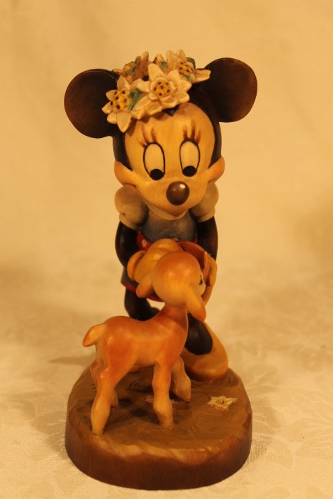 Walt Disney Co. ANRI Minnie Mouse Sculpture (1 of 8)