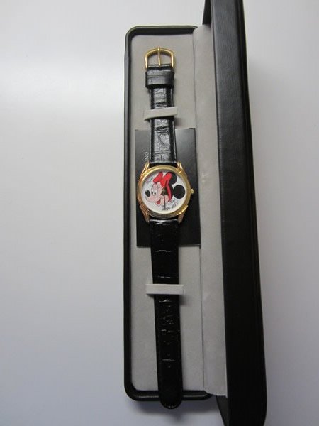 Rare Fantasma Minnie Mouse Unisex Watch: Rare Fantasma Minnie Mouse Unisex Watch. Minnie Mouse watch, face inscribed "9/20/93 Best Wishes, Ralph Kent", 1993, 9" end to end, COA