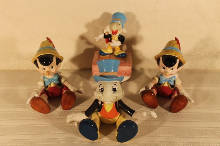 Lot of 4 Schmid Disney Ceramic Musical Figurines (1 of 5)