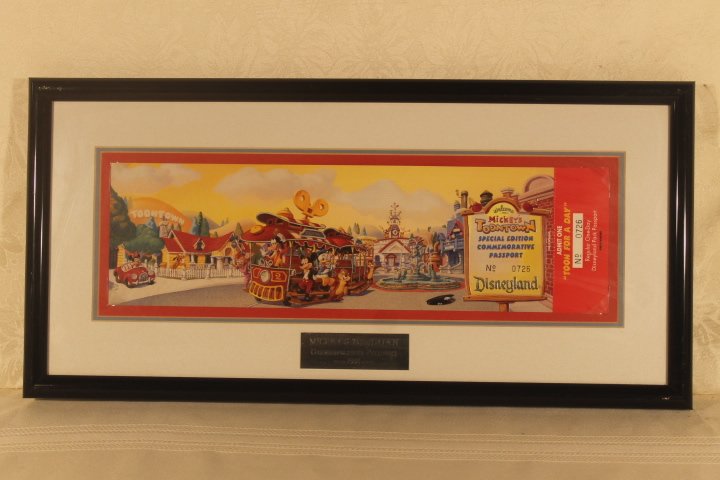 Mickey's Toontown Commemorative Passport 1993 (1 of 6)