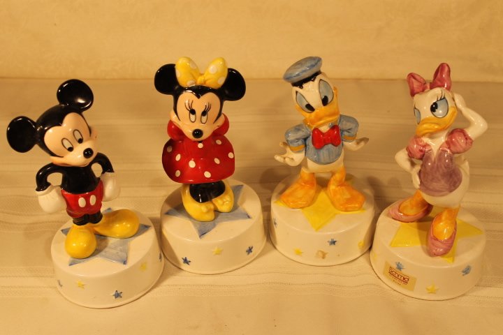 Lot of 4 Schmid Disney Ceramic Music Box Figures (1 of 8)