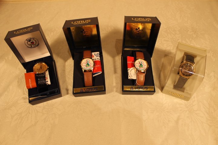 4 Lorus Watches (1 of 4)