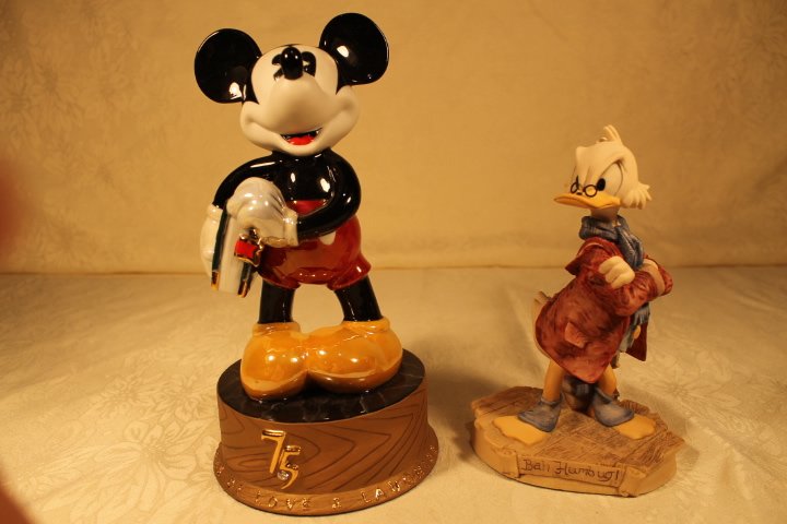 2 Porcelain Figures (1 of 9)