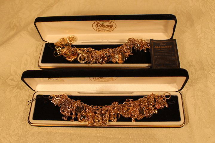 2 Minnie Mouse Charm Bracelets (1 of 6)