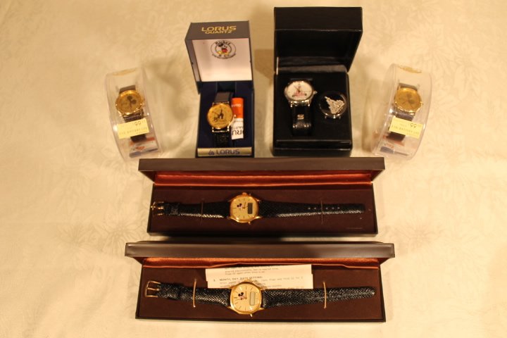 6 Assorted Wrist Watches (1 of 5)