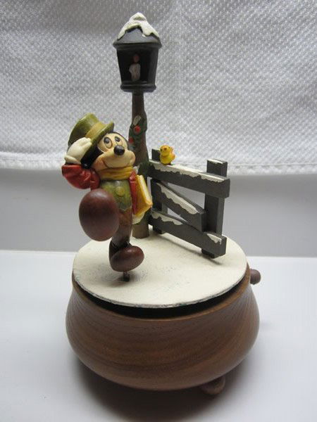 ANRI Woodcarved Christmas Mickey Mouse Music Box (1 of 3)