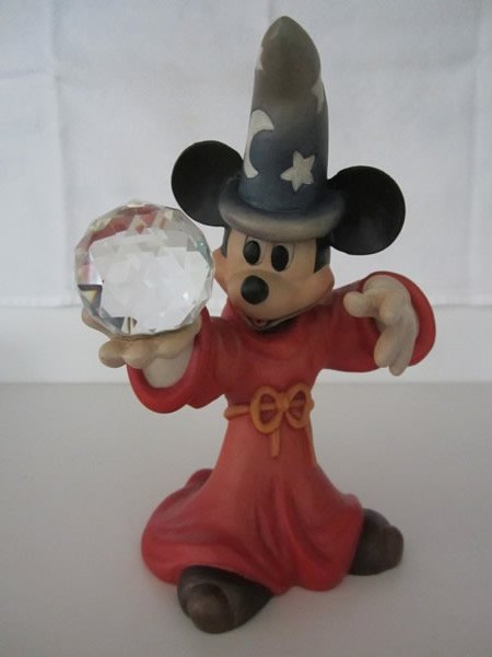 ANRI Mickey Mouse Sorcerer's Apprentice Figure (1 of 3)