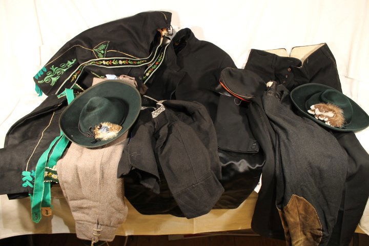 Lot of Victorian Clothing (1 of 5)