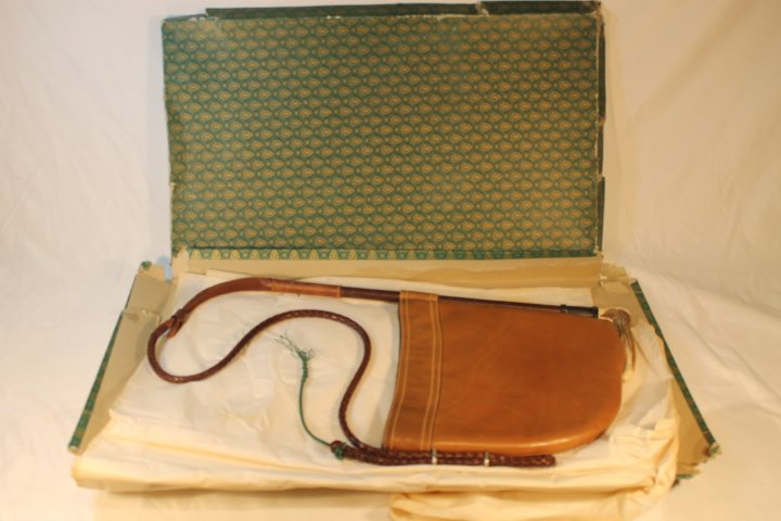 Vintage Gucci Brown Leather Riding Crop Handbag (1 of 10)