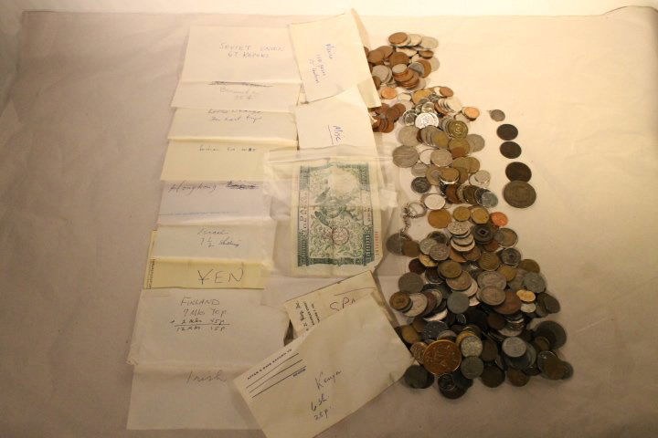 Box Lot of Coins & Paper Money (1 of 5)