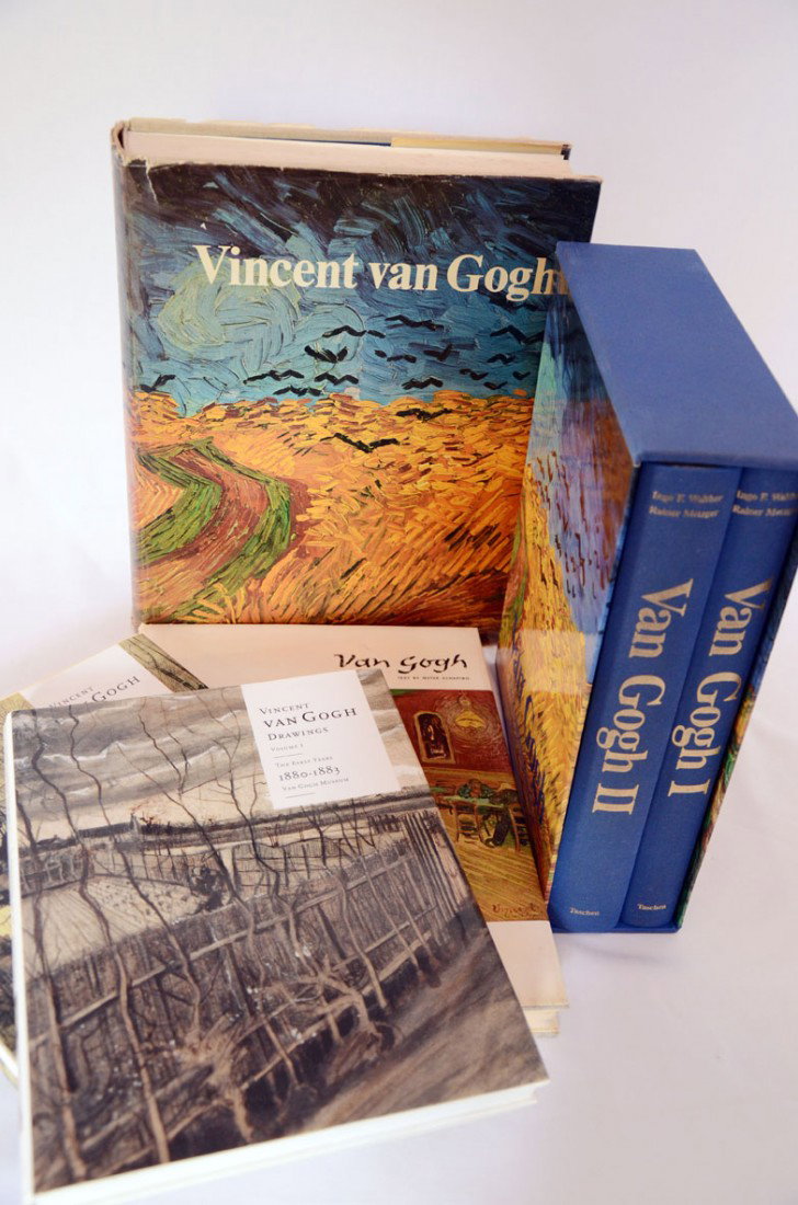 Vincent Van Gogh: Four folio titles including Van Gogh The Complete Paintings (2 Volumes) by Ingo F. Walther, and The Works of Vincent Van Gogh by J.B. de la Faille. Large folios. Hard covers, mostly with dustwrappers 