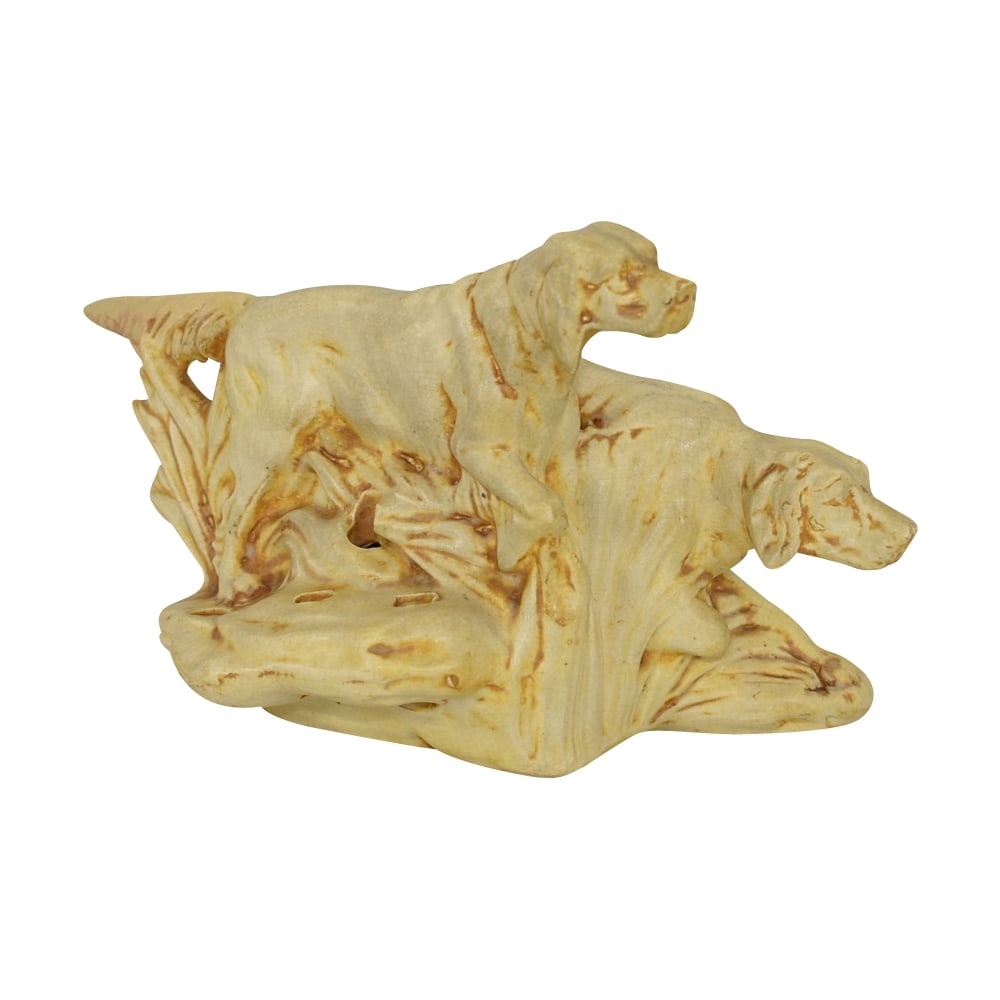 Weller Woodcraft Muskota Ivory Vintage Pottery Hunting Dogs Figural Flower Frog (1 of 6)