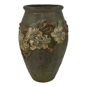 Roseville Dogwood Textured Green 1926 Vintage Art Pottery Ceramic Vase 303-9