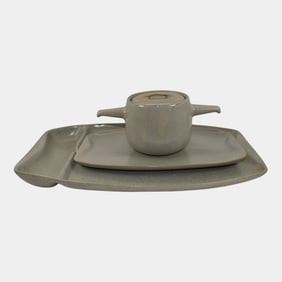 Roseville Raymor Gray Platter 163 Steak Platter 178 Bean Pot 194