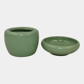 Haeger 1920s Art Pottery Geranium Leaf Frosted Matte Green Vase And Shallow Bowl