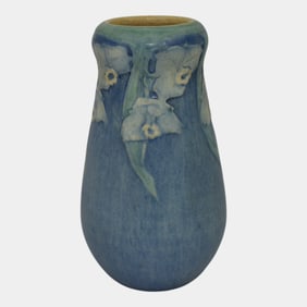 Newcomb College 1921 Vintage Arts and Crafts Pottery Blue Daffodil Ceramic Vase