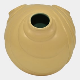 Rumrill 1930s Vintage Art Pottery Machine Age Ball Vase 601