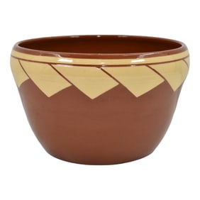 Pine Ridge Sioux Dakota Pottery Geometric Planter Irving