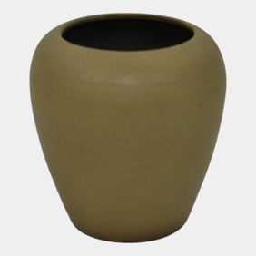 Santa Barbara California Frederick Rhead Pottery Green Vase