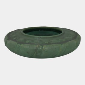 Teco Arts And Crafts Pottery Matte Green Low Bowl 136
