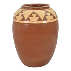 Pine Ridge Sioux Dakota Pottery Native American Large Vase Talbot