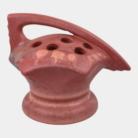 Roseville Bleeding Heart Pink 1940 Vintage Art Deco Pottery Ceramic Frog 40