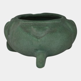 Cambridge Ohio Pottery Footed Matte Green Vase