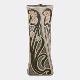 Roseville Della Robbia 1906 Pottery Carved Green Floral Ceramic Vase R38-11