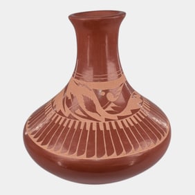 Brenda Tafoya Jemez New Mexico Vintage Art Pottery Sgraffito Vase